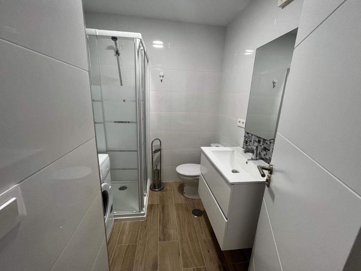 Ver621 - Estudio Con Vistas Al Mar, Wifi, Piscina, Centro A 100 Metros, Playa A 600 Metros Торремолінос Екстер'єр фото
