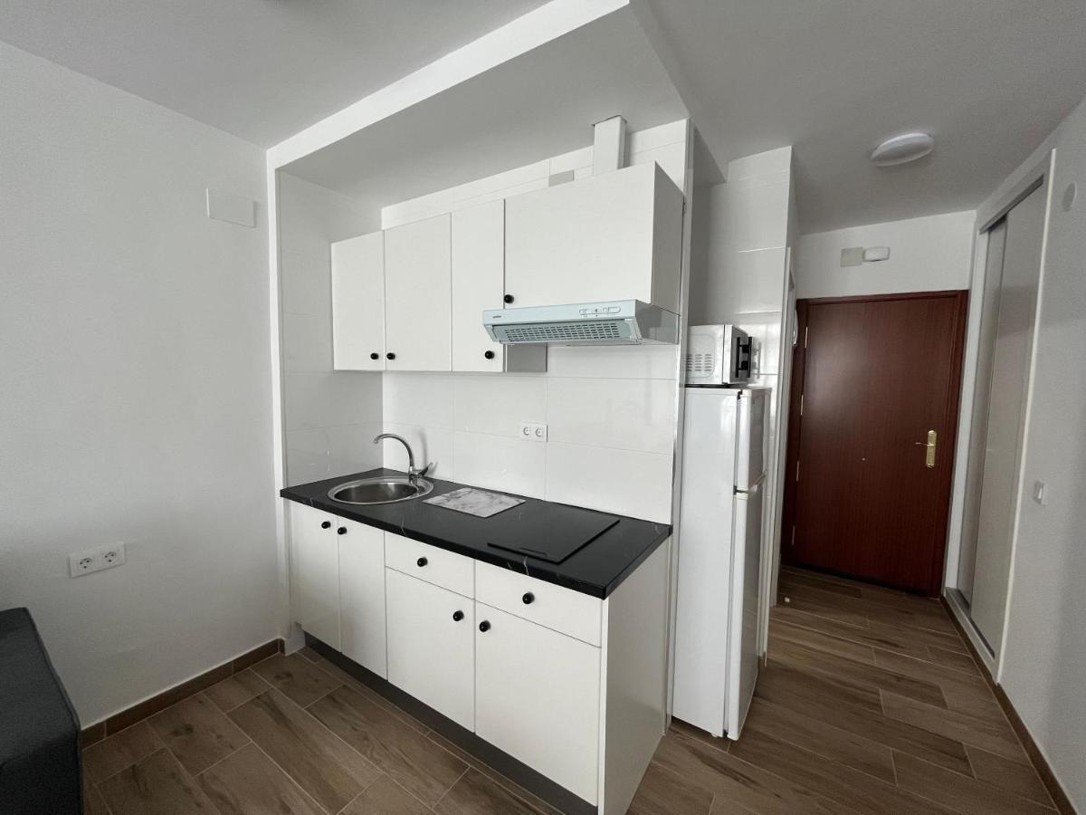 Ver621 - Estudio Con Vistas Al Mar, Wifi, Piscina, Centro A 100 Metros, Playa A 600 Metros Торремолінос Екстер'єр фото