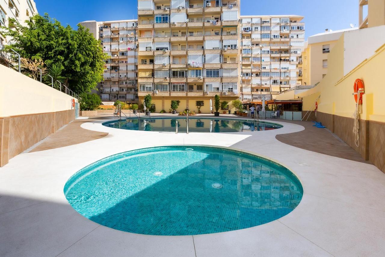 Ver621 - Estudio Con Vistas Al Mar, Wifi, Piscina, Centro A 100 Metros, Playa A 600 Metros Торремолінос Екстер'єр фото